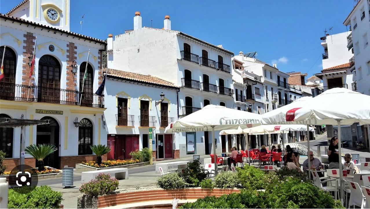 MiraSierraHome... Tú hogar de vacaciones! Álora Exterior foto